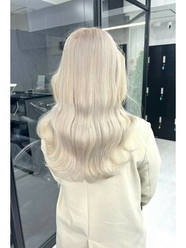 リア 大阪梅田(Ria) ～ペールホワイト シールエクステ～　【Ria 大阪 梅田】