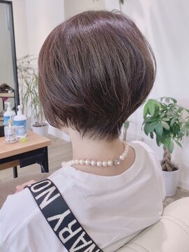 アイ(I.) 【 Ｉ. 】30代からのナチュラル前下がりショートボブ　川口