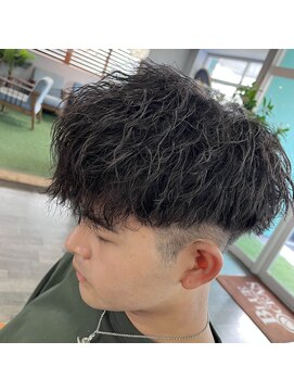 ブルーオーシャン 大牟田店(BlueOcean) フェードマッシュ／ツイスパパーマ