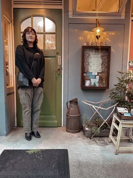 サンヘアーブリッツ(sun hair BRITS) レディースウルフパーマ