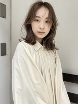 シーカ(siika)&nbsp;ミディアム/ミディアムレイヤー/マイルドベージュ