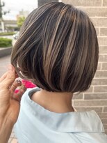 アート(a-to)&nbsp;【a-to勝川】【新里】ミルクティ/バレイヤージュ/ボブ