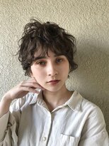 ヴァージ(Verge)&nbsp;レイヤーカット/ウェーブパーマ/前髪/こなれミディ[代官山駅]