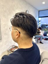 バーバーサンクチュアリ(Barber Sanctuary) ナチュラルバックｘスキンフェード