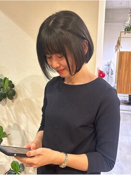 アーリア(aria) ショートボブ