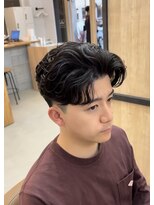 メンズギフト(men's GIFT)&nbsp;ラルフフェザー毛流れパーマセンターパートツーブロック刈り上げ