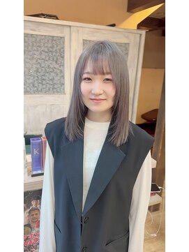 モアムー(Moremuu) 【長尾】シルバーグレー