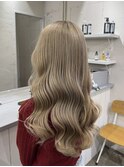 ハイトーンミルクティーベージュブロンドカラー