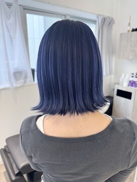 ホープ(hope) ブルー/ボブ/ダブルカラー/ブリーチ