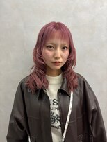 ゼスト ジグ(ZEST ZIGU) ギザギザバング レイヤー巻き髪スタイル