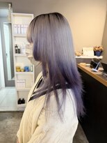 派手髪・ハイトーンカラー・デザインカラー・ブリーチ専門美容室&nbsp;ホワイトバイオレットデザインカラーホワイトカラーホワイトへア