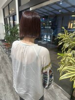 サロンド ベレーザ トータ(salao de beleza tota)&nbsp;切りっぱなしボブ×ボルドーブラウン