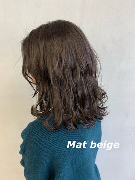 エレノア 梅田店(Eleanor) マットベージュカラー