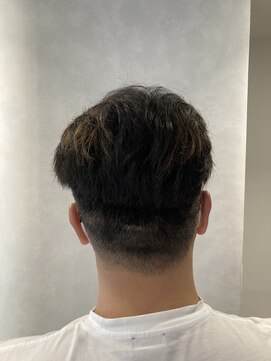 キー(KEY) チップオールバック