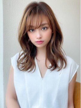 アフロート ディル(AFLOAT D'L) 2wayバングでイメチェン！顔まわりレイヤーくびれヘアが人気◎