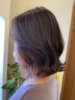 ヘアーシー(HAIR C,) ［HAIR C shoichi］ちらっと可愛いインナーカラーミディアム