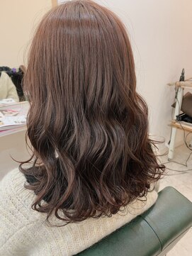 カキーン(cakeen) フレンチカジュアルニュアンスパーマ×ヌーディーブラウン