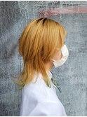 ウルフカット×ハイトーンカラー