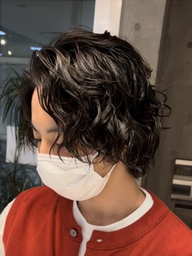 フィフス トウキョウ (fifth TOKYO) センターパートツイストスパイラルパーマメンズマッシュパーマ