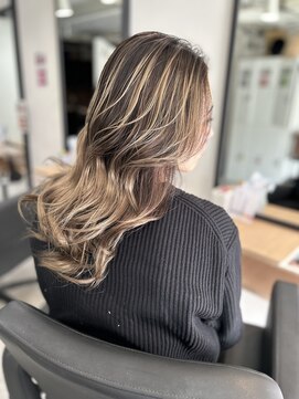 ラフ 難波店(LAFF) #黒髪#ボブルフ#ネビージュ#小顔#ワンレン