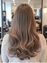 ピヨン 心斎橋(piLLon)&nbsp;髪質改善/ヘアセット/インナーカラー/ブリーチ