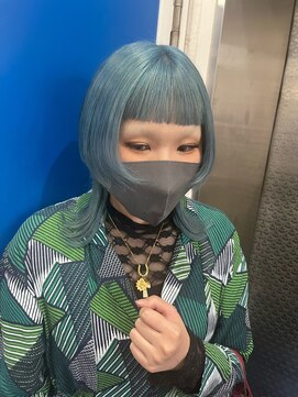 ホワイト 梅田(white) #くすみグリーン