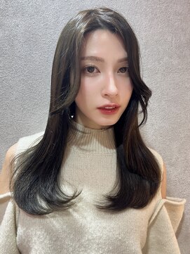 ルームバイシー 新宿(Loom. by Sea) レイヤーカット×ショコラアッシュ【モテ・愛され /小顔ヘア】