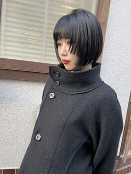 モニファ(Monifa)の写真/うねりくせ毛の方必見！潤いを与えてクセを緩和♪プリンセス・Aujua・TOKIO・ファルジュアトリートメント☆