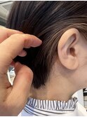 ショートヘア×イヤリングカラー