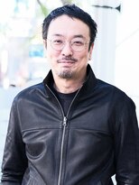 ビュートリアム 福岡(BEAUTRIUM) バックを長めに残し遊びをつけたベリーショートマレットヘアー