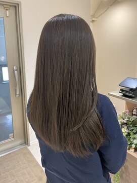 クーナバイトマト 横浜(Cuna by TOMTO) 【KANO】オリーブベージュ 赤み消しカラー ブリーチなしカラー