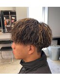刈り上げマッシュツイストスパイラルパーマメッシュ