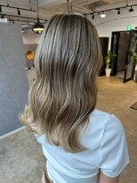 メリー オオサカ(Merly Osaka) smoke beige balayage