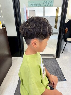 アイズ 本厚木(AIZU) キッズカット