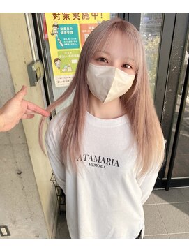 ガルボ ヘアー(garbo hair) 周りと差を作るハイトーンカラー