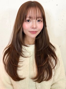 ビーチ(BEACH) ◎ ミディアムレイヤーカット 似合わせカット 大人ガーリー 韓国