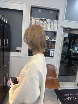 エモ(emo) 切りっぱなしフェイスレイヤー