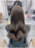 オリーブグレージュ　赤み消しカラー