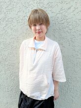 ブランコ トレス 岐阜(BLANCO tres) 佐藤 彩野