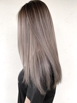 ゼン(Zen.) ハイライトバレイヤージュ