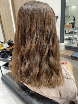 ピアーネ(PIANE) 巻いても巻かなくてもおしゃれスタイル♪