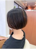 まるっとまとまる癖を活かしたミニボブ