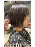 大人女子向けミニボブ/グレージュ