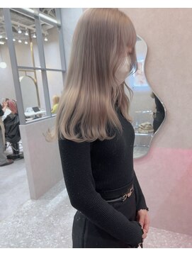 ロンド レア 天神大名店(Lond Le’a) ダブルカラーベージュカラーケアブリーチカラーハイトーンカラー