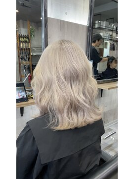 ヴェロニカ バイ ソル(Veronica by SOL) ホワイトベージュ