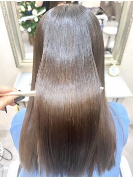 リルアーチ(Lillarch) 髪質改善/イルミナカラー/縮毛矯正/TOKIO/大人女性/韓国風