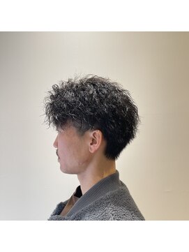 ダーチャ(Datsche) ツイストスパイラルパーマ