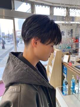 コワファースト 大分(COIFF1RST) ビジネスカラー/マッシュ