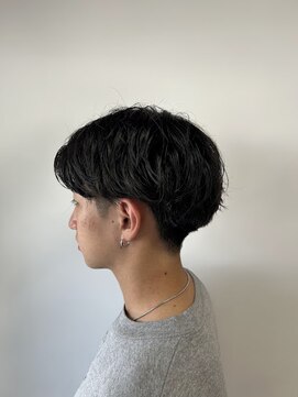 イッヒ 茅ヶ崎(IHHI) メンズニュアンスパーマ/シャドウパーマ/センターパート