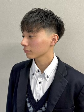 フジヤマバーバーショップ エビス(FUJIYAMA BARBER SHOP ebisu) schoolboy ラフ感ありめクロップ低めフェード校則OK【ebisu】